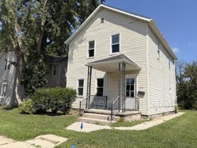 819 Eckart St - Photo 1 of 1