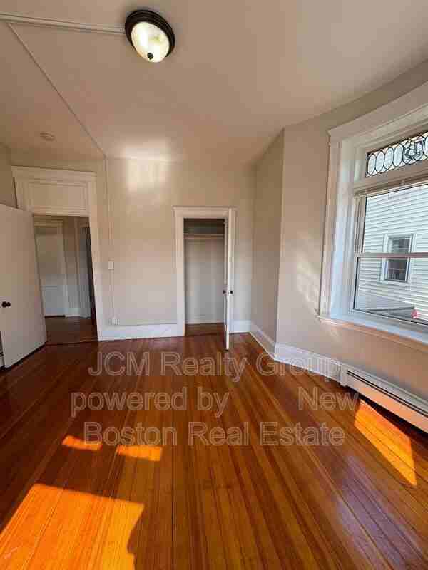 16 Newhall St #1 - Photo 7 of 17
