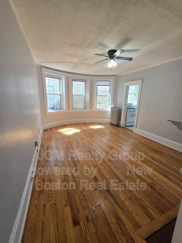 66 Basset St #U44 - Photo 2 of 3