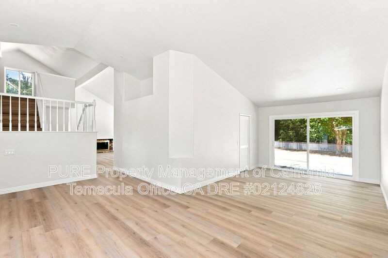 11292 Cadbury Dr - Photo 4 of 23