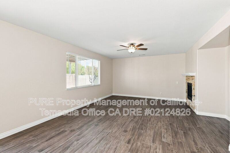 33926 Channel St - Photo 4 of 21