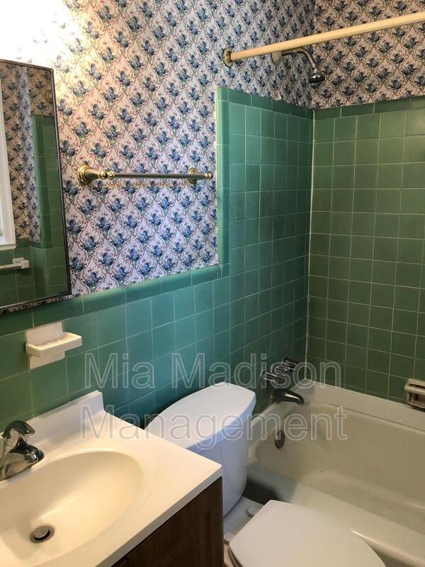 115 Hibiscus Ave - Photo 4 of 10