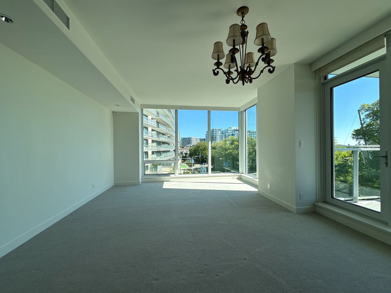 6611 Pearson Way - Photo 6 of 30