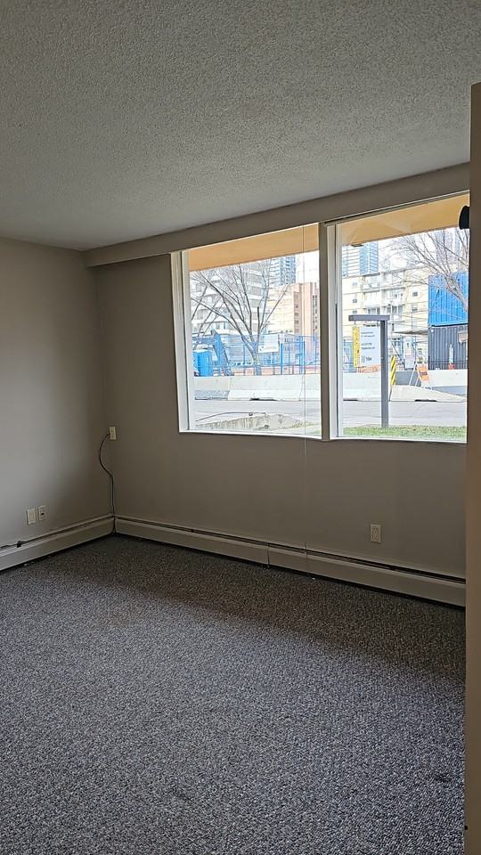 Leung Apartments - Photo 3 of 10