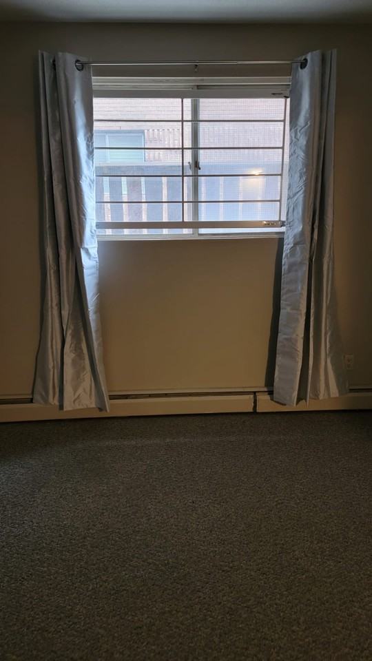 Leung Apartments - Photo 6 of 10