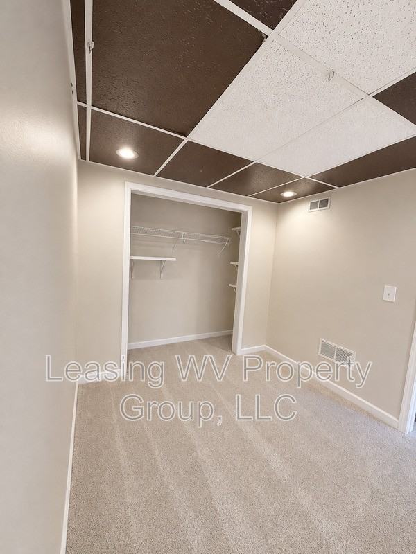 39 Beaver Dr - Photo 7 of 8
