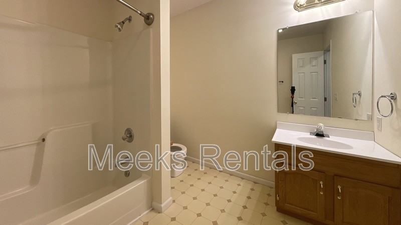 359 Tacketts Branch Rd #3 - Photo 5 of 14