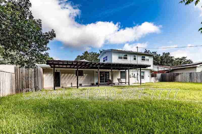 11210 Cedar Elm - Photo 4 of 7