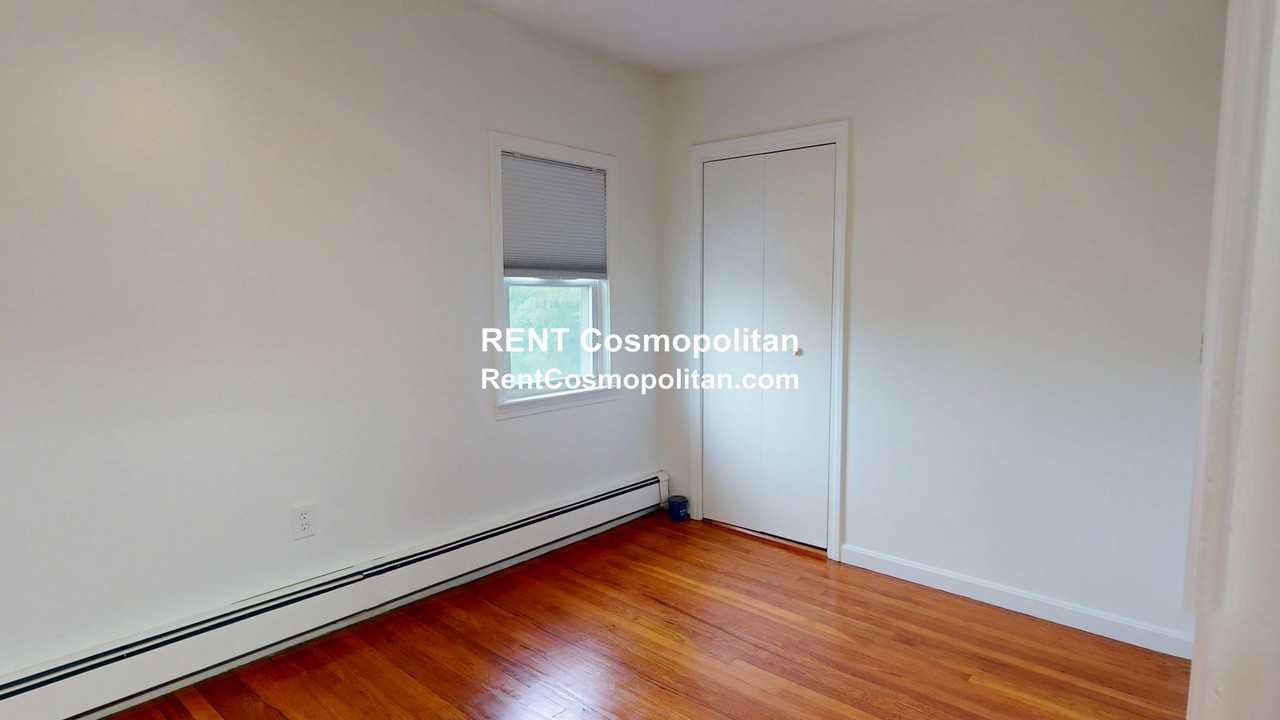 112 Fulton Spring Rd #2 - Photo 4 of 10