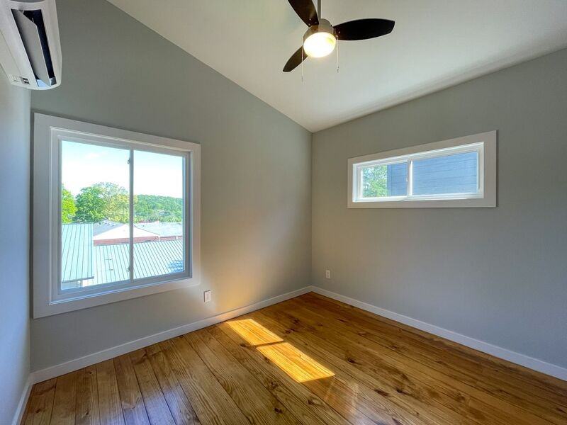 74 E Cascade St - Photo 5 of 10