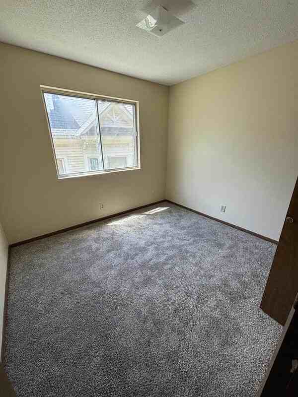 4609 Bancroft Ave #5 - Photo 6 of 8
