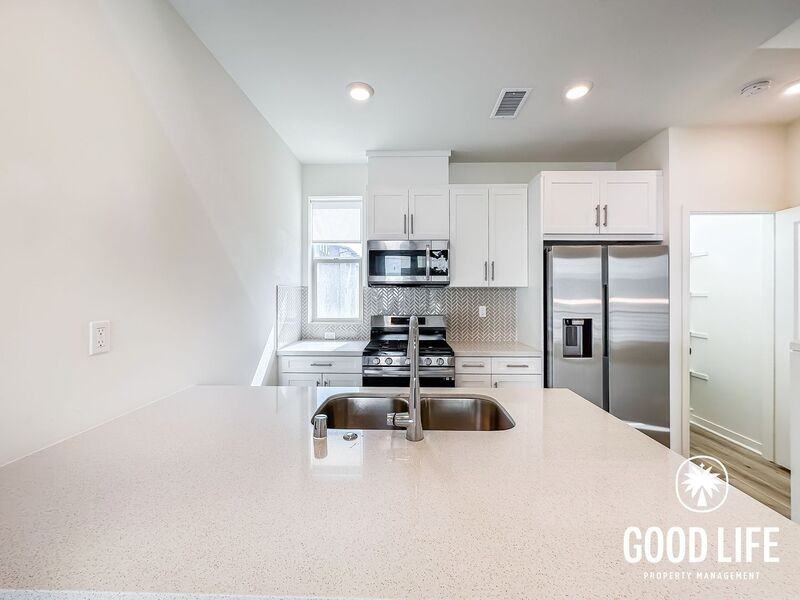 1582 Topeka Ave #4 - Photo 4 of 35