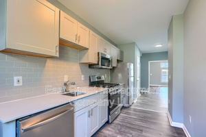 featured image of 2408 Llewelyn Ave