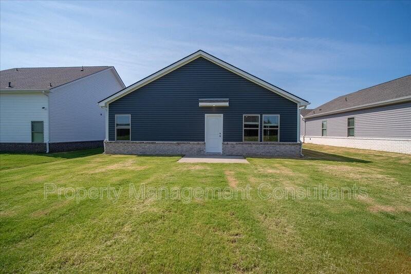 22821 Dashwood Ln - Photo 5 of 25
