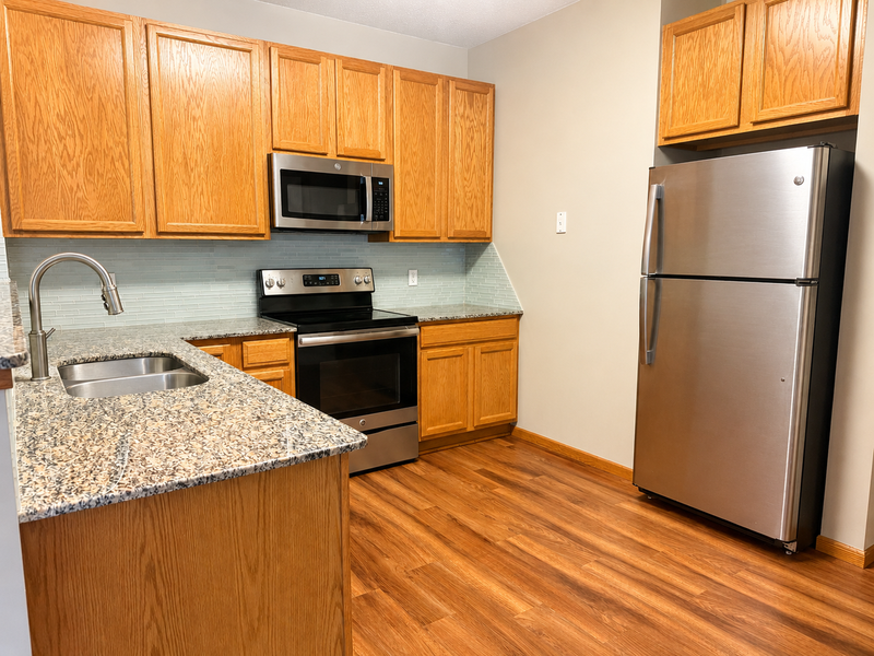18179 96th Ave N - Photo 4 of 12