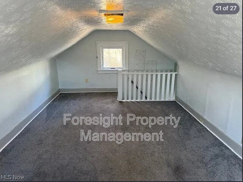 692 W Thornton St - Photo 5 of 27