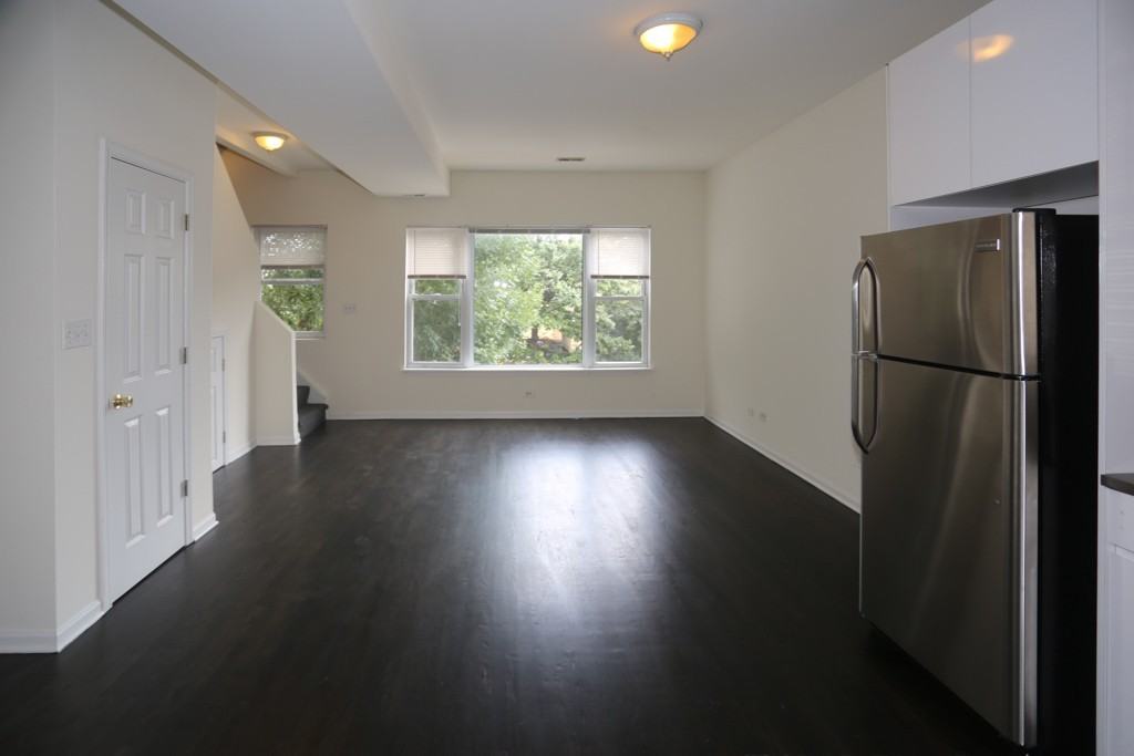 2438 N Ashland Ave #2F - Photo 7 of 20