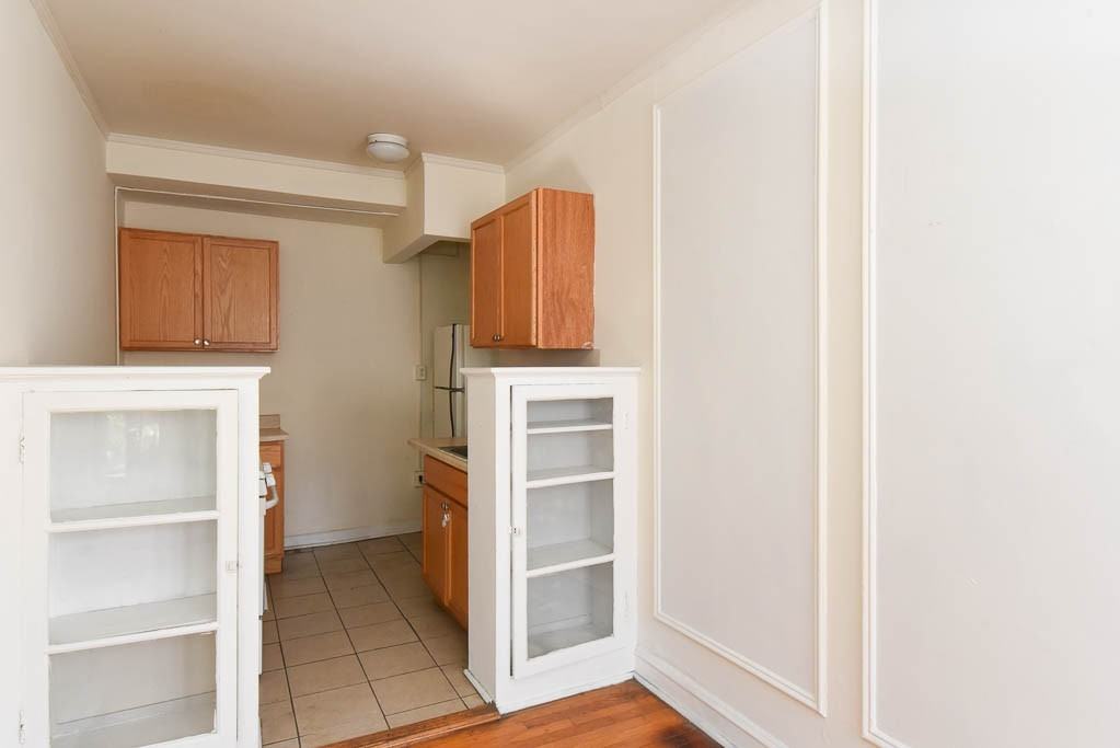 1211 W Elmdale Ave #2F - Photo 6 of 20