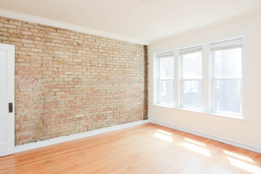3042 W Wellington Ave #2 - Photo 6 of 21