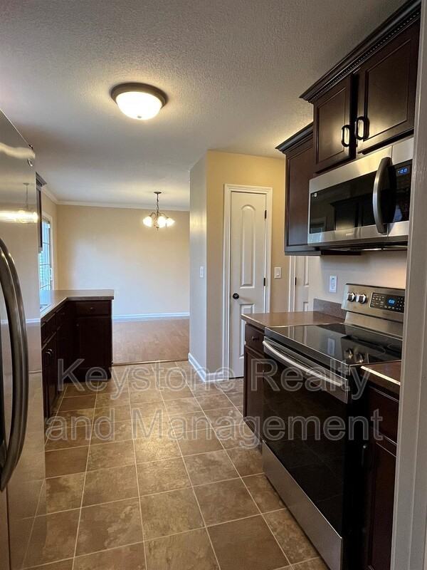1418 Bruceton Dr - Photo 6 of 16