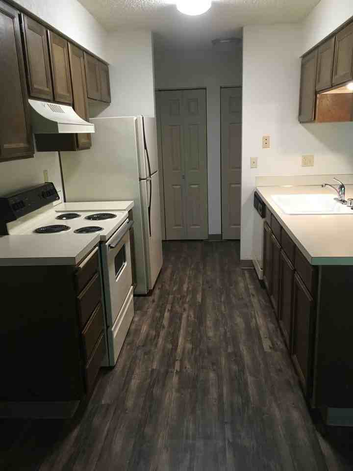 Cedars Apartments - Photo 2 of 9