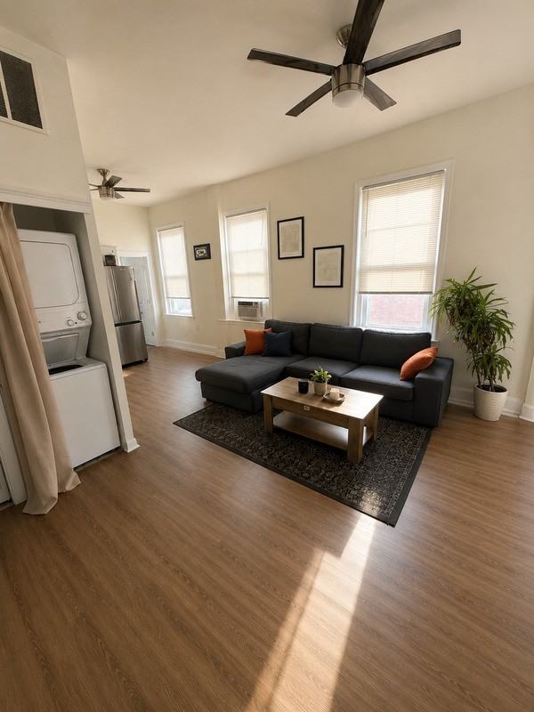 1627 Wolf St #2 - Photo 4 of 7