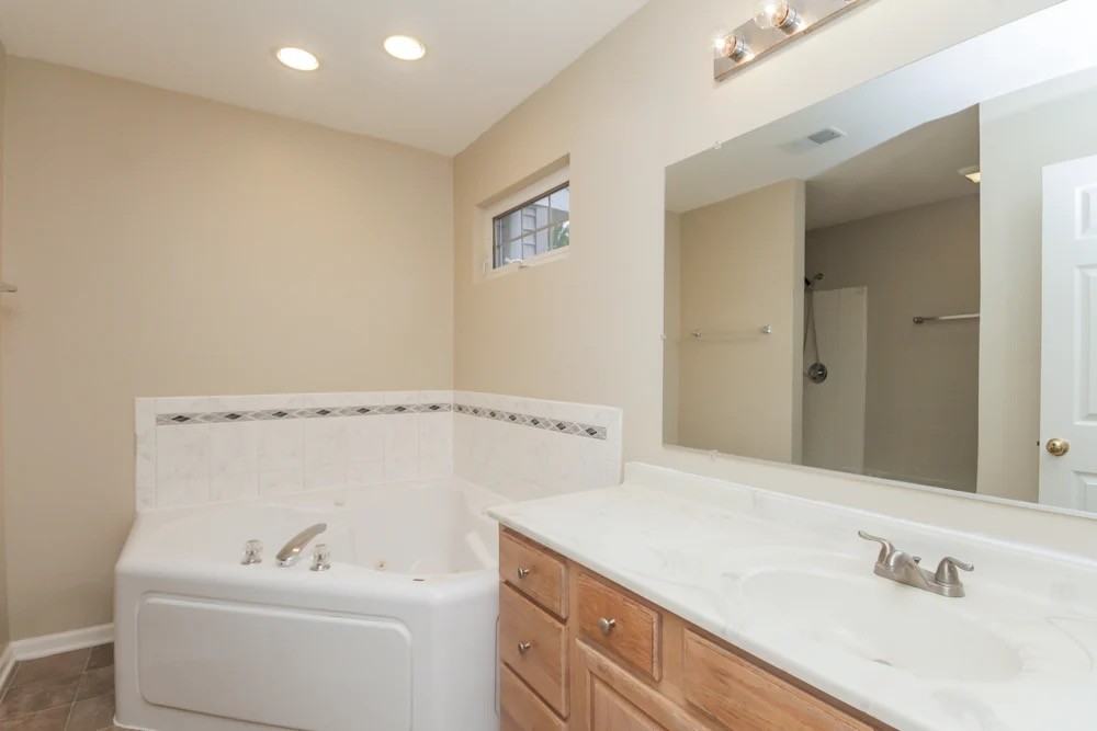 3862 Pathfinder Lane - Photo 4 of 10