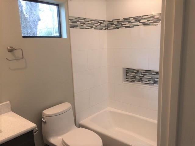 1524 Piedmont Ave #B - Photo 7 of 21