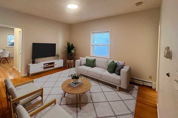 Brown St. & Moody #2R - Photo 2 of 10