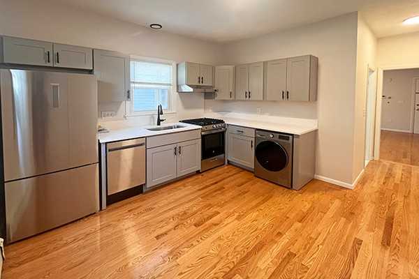 Brown St. & Moody #2R - Photo 6 of 10