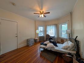 387 Harvard St #1L - Photo 1 of 1