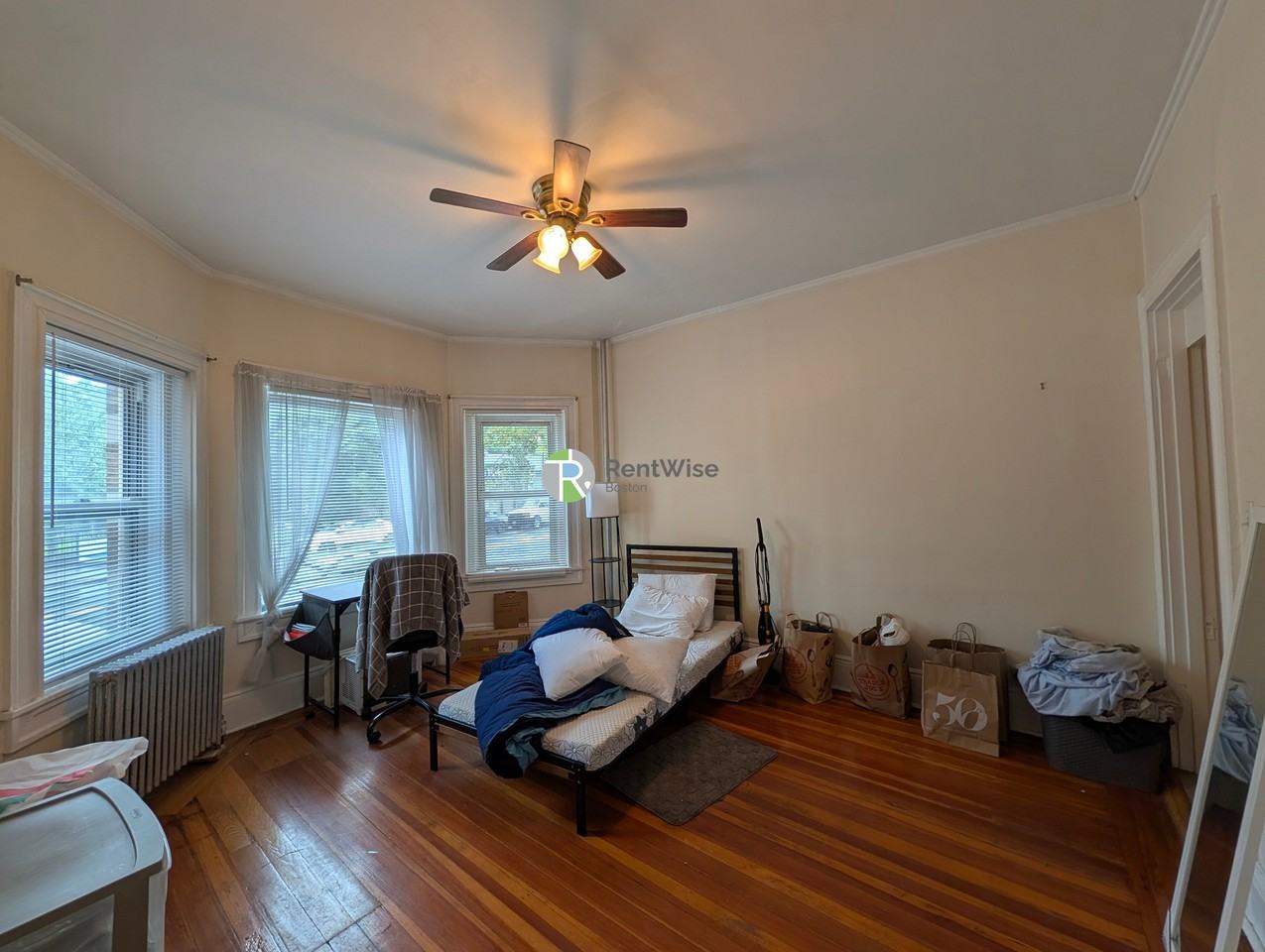 387 Harvard St #1L - Photo 3 of 22