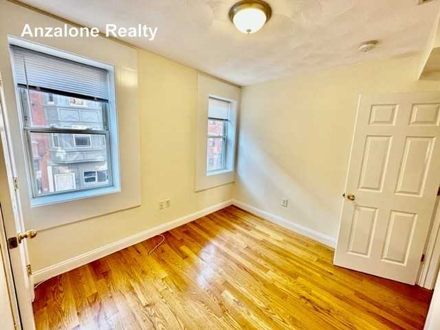 93 Endicott St #2 - Photo 4 of 16