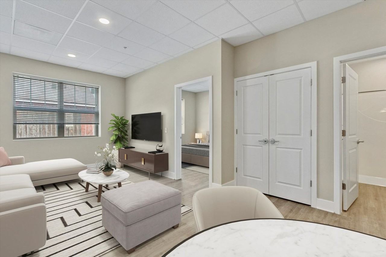 421 W King St #34 - Photo 5 of 9