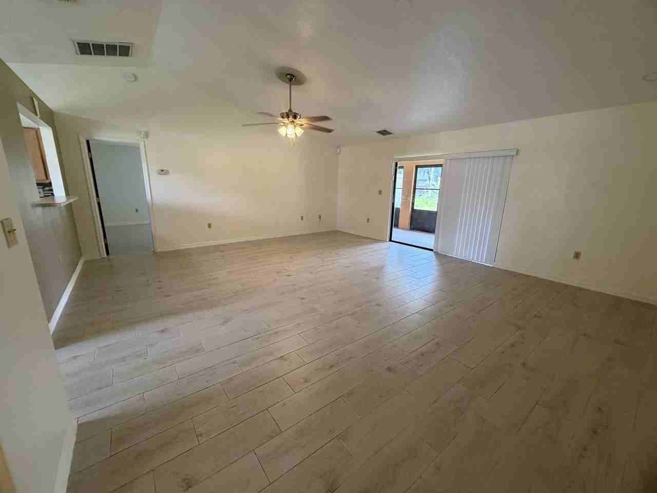 608 Antelope Ln - Photo 4 of 18