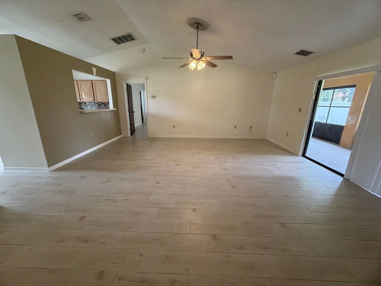 608 Antelope Ln - Photo 6 of 18