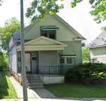 featured image of 3405 N 10th St