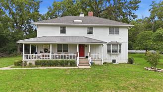 10200 Grandview Rd - Photo 1 of 1