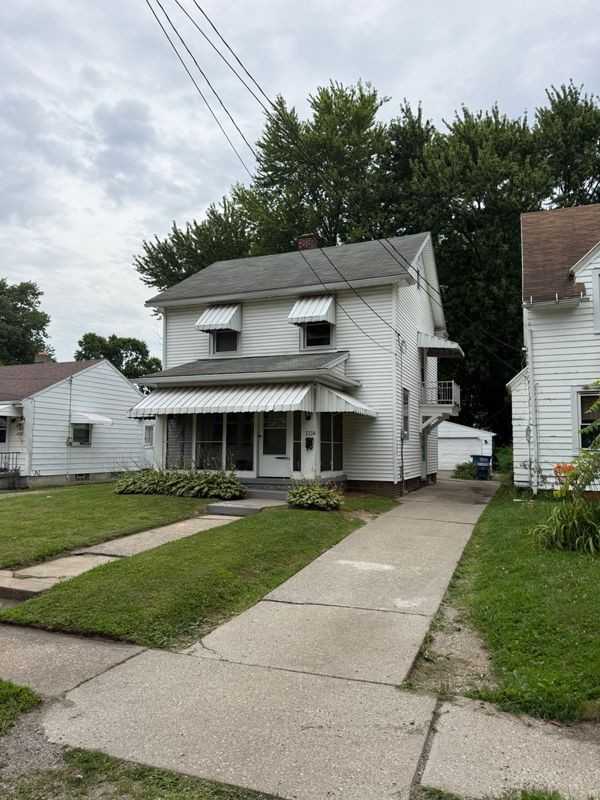 1114 Underwood Ave - Photo 2 of 11