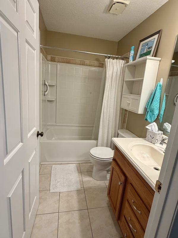 4100 Sedgewood Dr ##203 - Photo 7 of 10