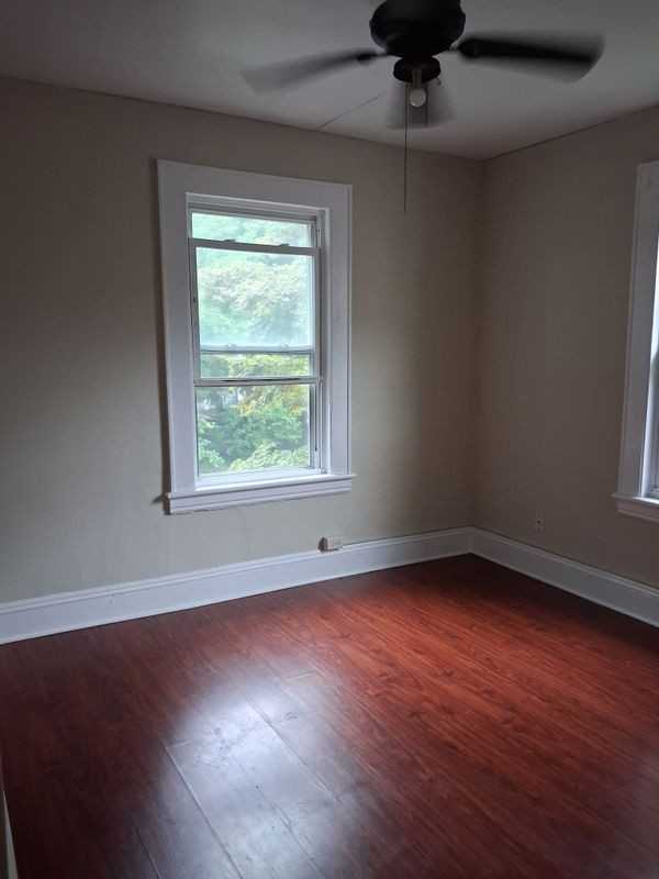 73 Morehouse St - Photo 2 of 12