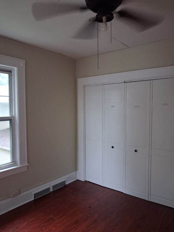 73 Morehouse St - Photo 3 of 12