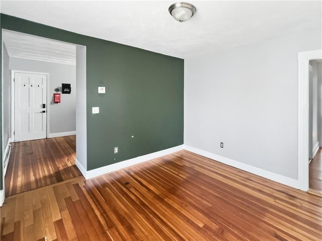 362 Weeden St - Photo 7 of 25
