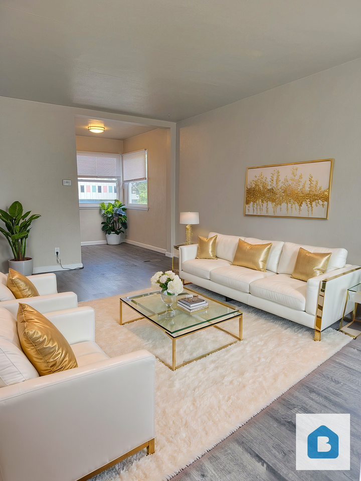 119 W Grant Ave. - Photo 2 of 5