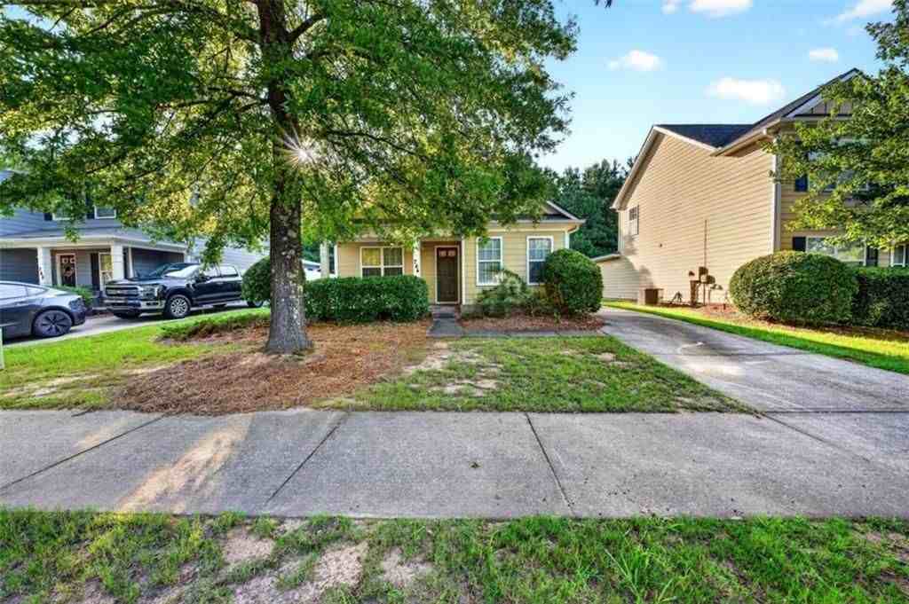 744 W Vincent Dr - Photo 7 of 43