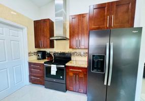 featured image of 330 Sw 35th Ave