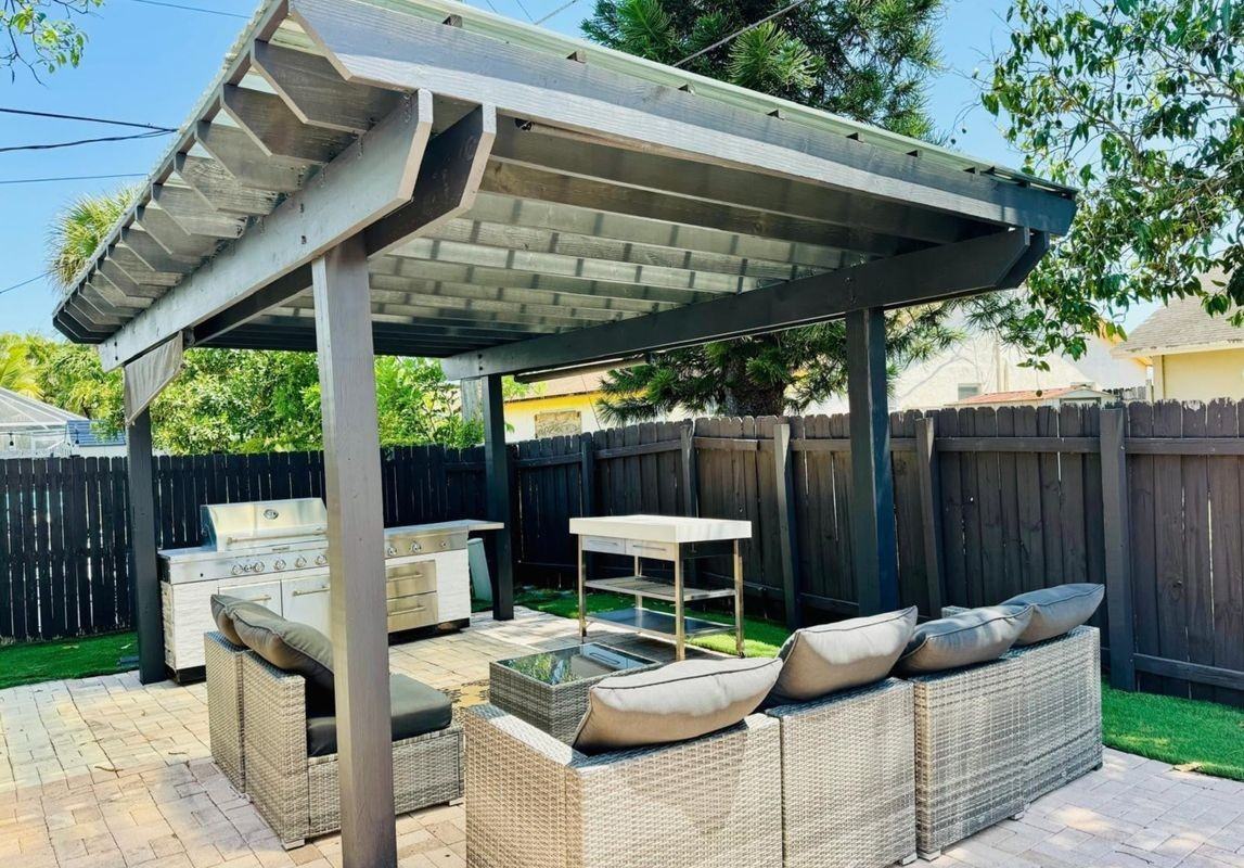 330 Sw 35th Ave - Photo 5 of 5