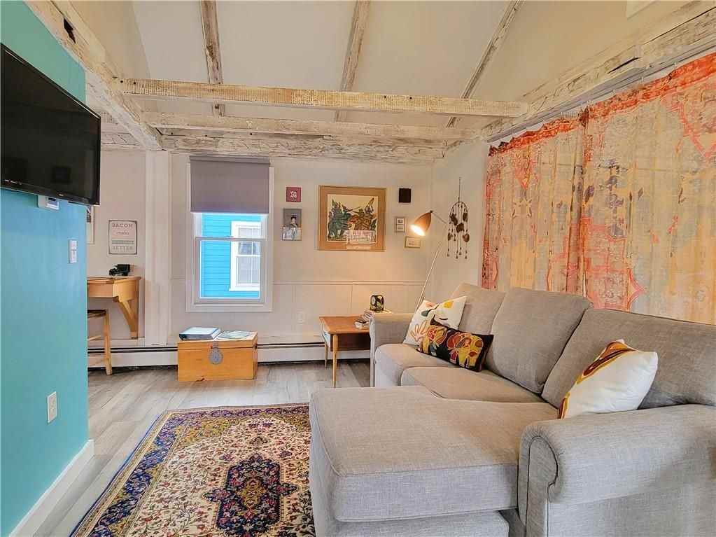 10 Collins St ##2 - Photo 2 of 22