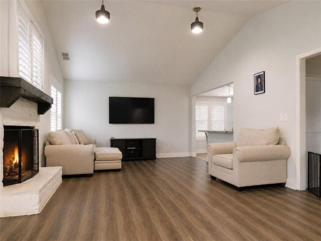 1522 Dupree Rd - Photo 3 of 17