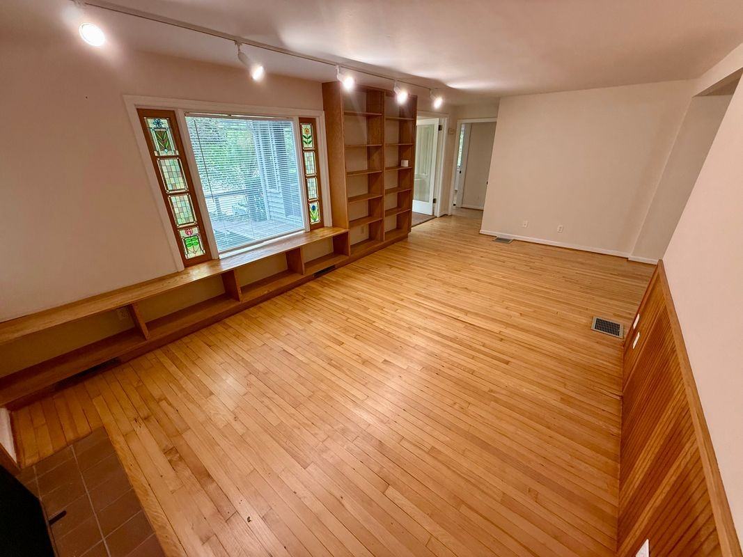 325 Highland Rd - Photo 6 of 22